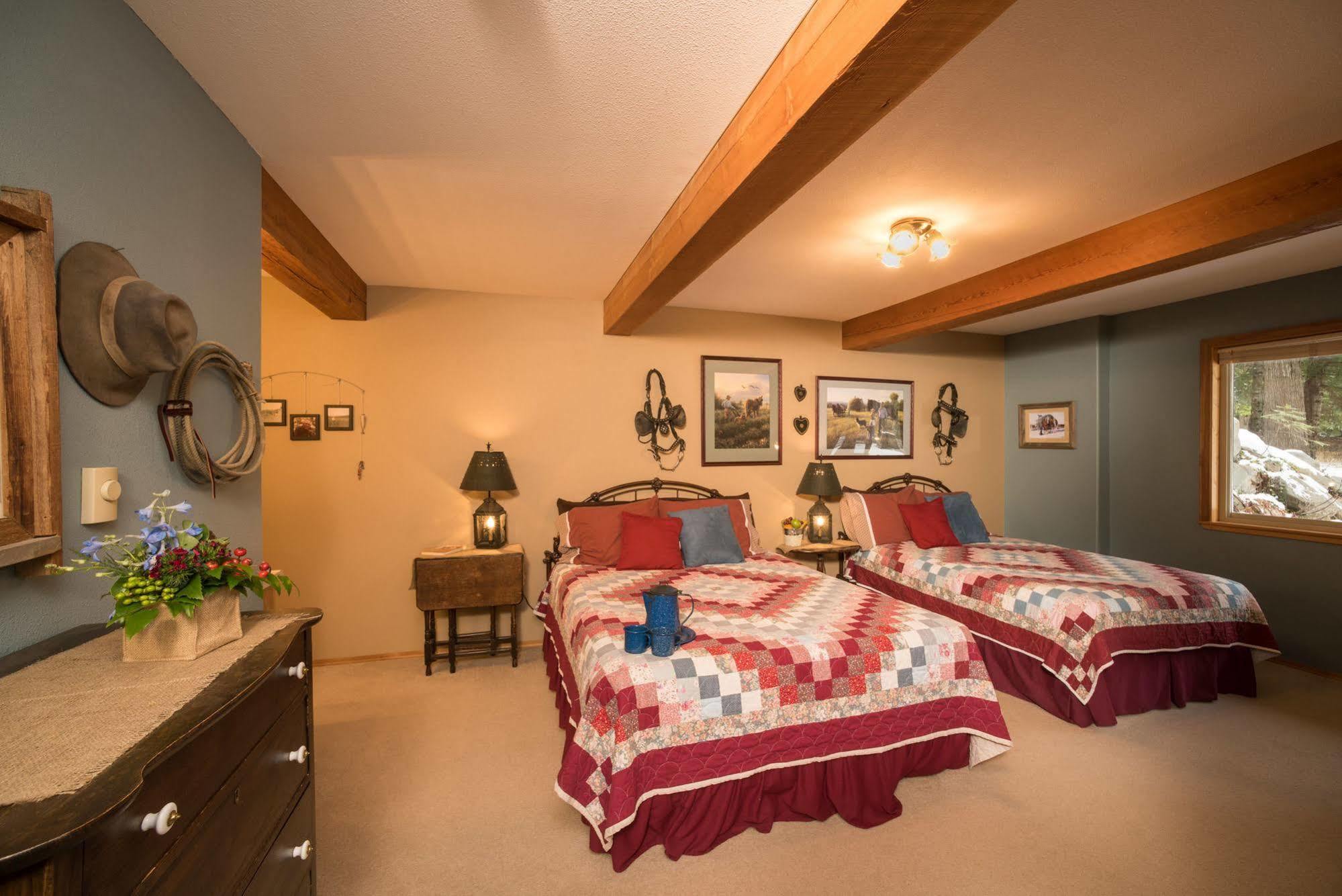 Western Pleasure Guest Ranch Sandpoint Zewnętrze zdjęcie
